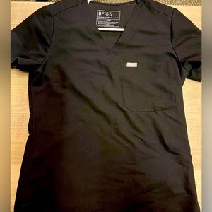 Catarina One-Pocket Scrub Top black figs XS